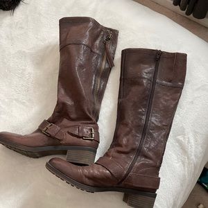 Brown Naturalizer Boots